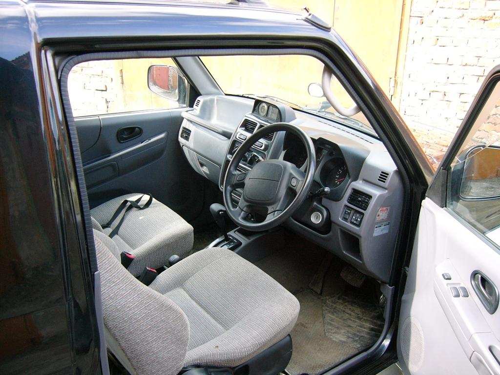 Mitsubishi Pajero technical specifications and fuel economy